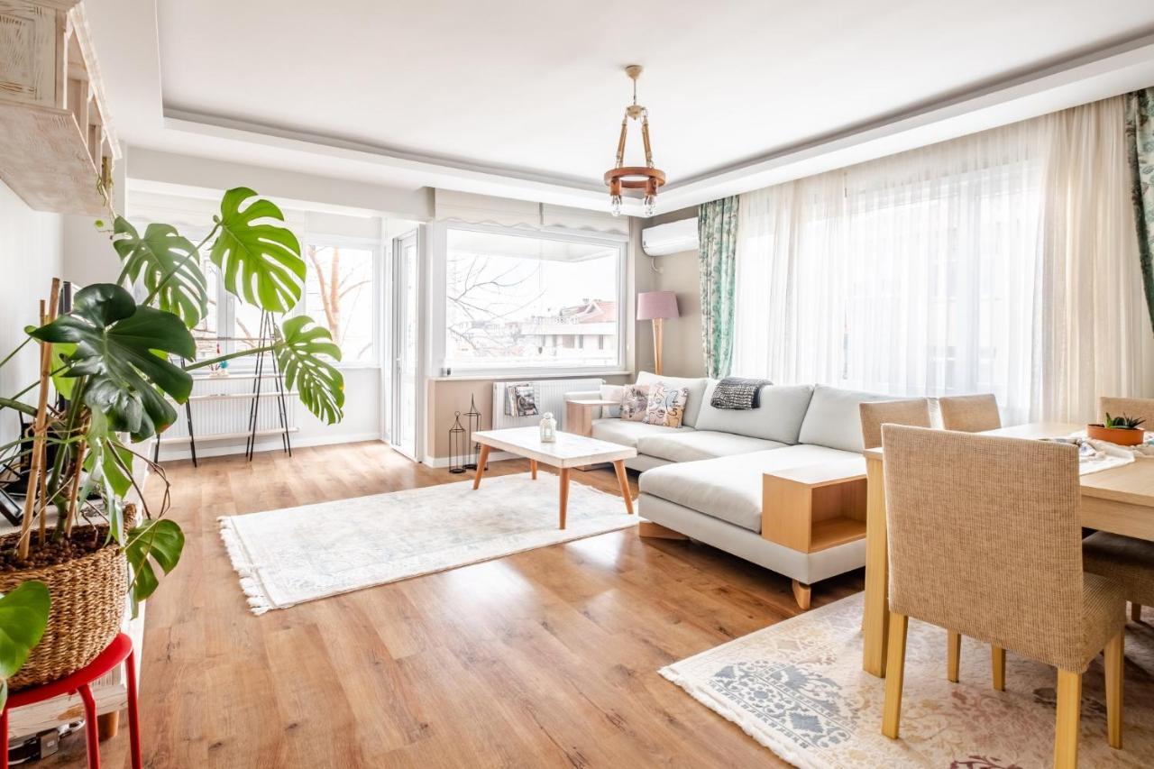 Vibrant Flat With Balcony In Maltepe Apartment Истанбул Екстериор снимка