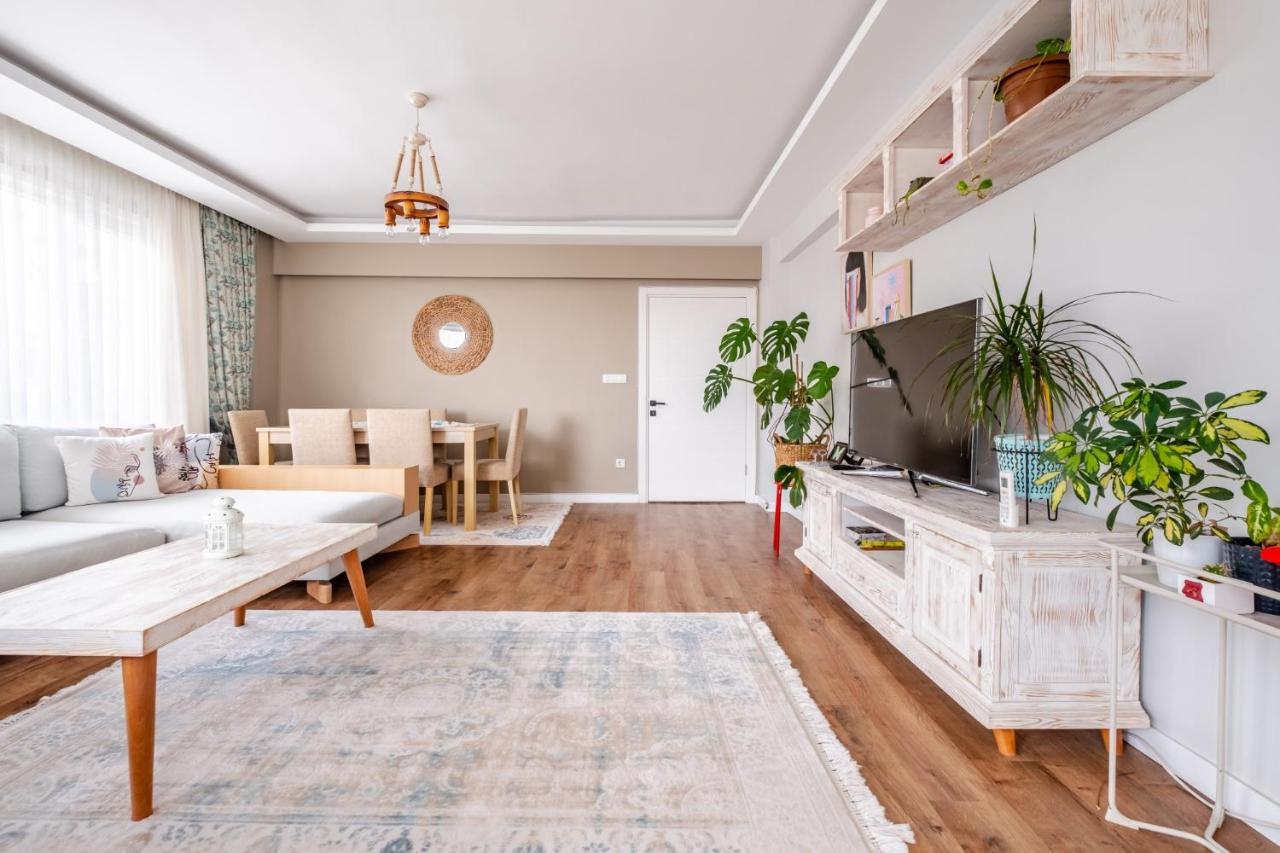 Vibrant Flat With Balcony In Maltepe Apartment Истанбул Екстериор снимка